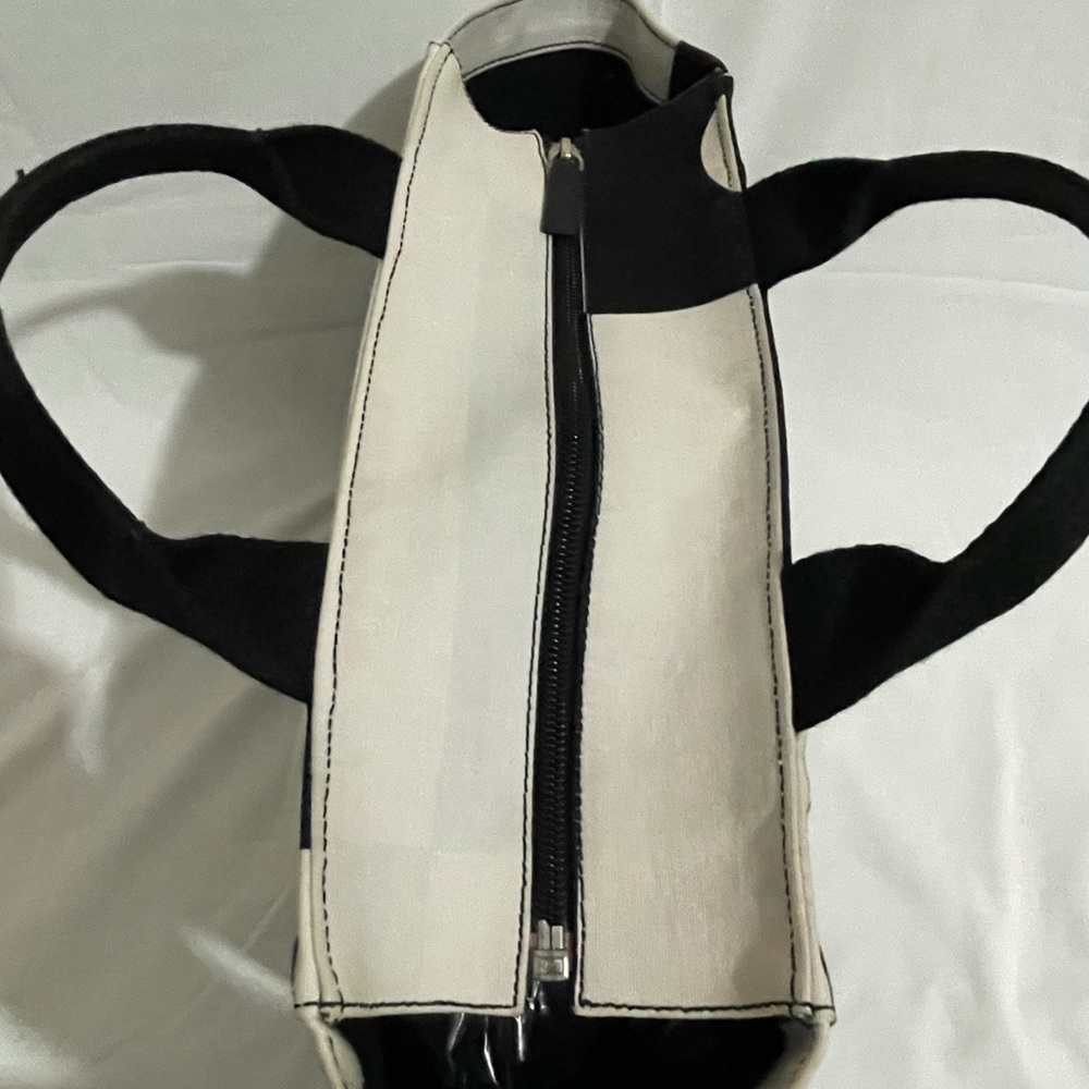 💥WEEKEND SALE💥 
Authentic Bally hand bag - Picture 9 of 12